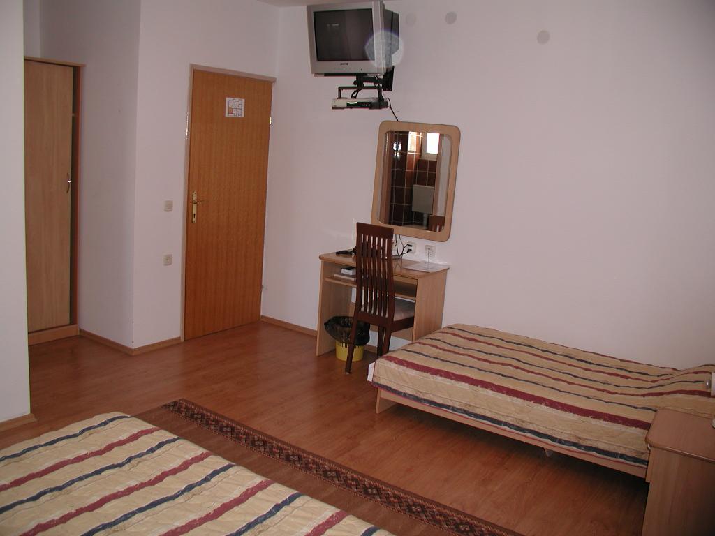 Hotel Tony Паг Стая снимка