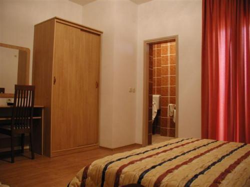 Hotel Tony Паг Стая снимка